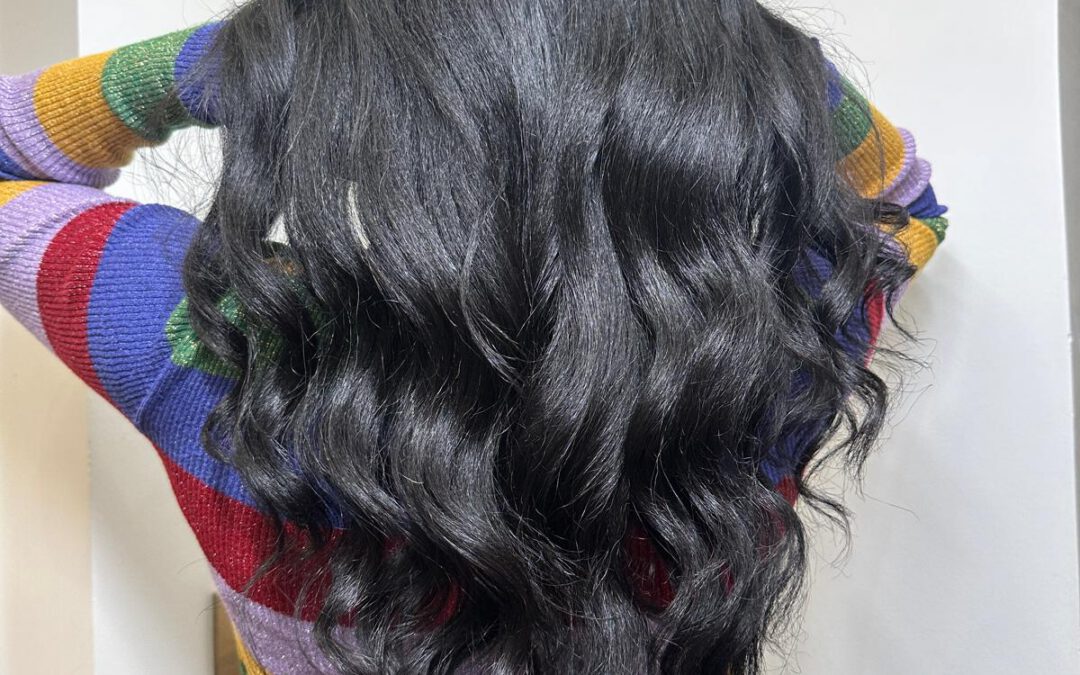 Pourquoi un Silk Press ne se résume pas à un brushing